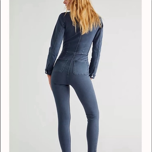 Free People Lennox Denim Skinny Utility Jumpsuit size Large NWT - Picture 2 of 16